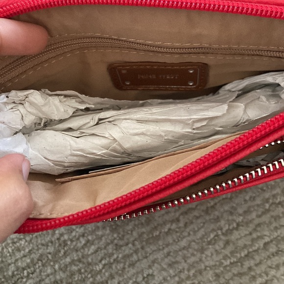 COPY - Brand New, Never Used Nine West Wristlet - Picture 3 of 5